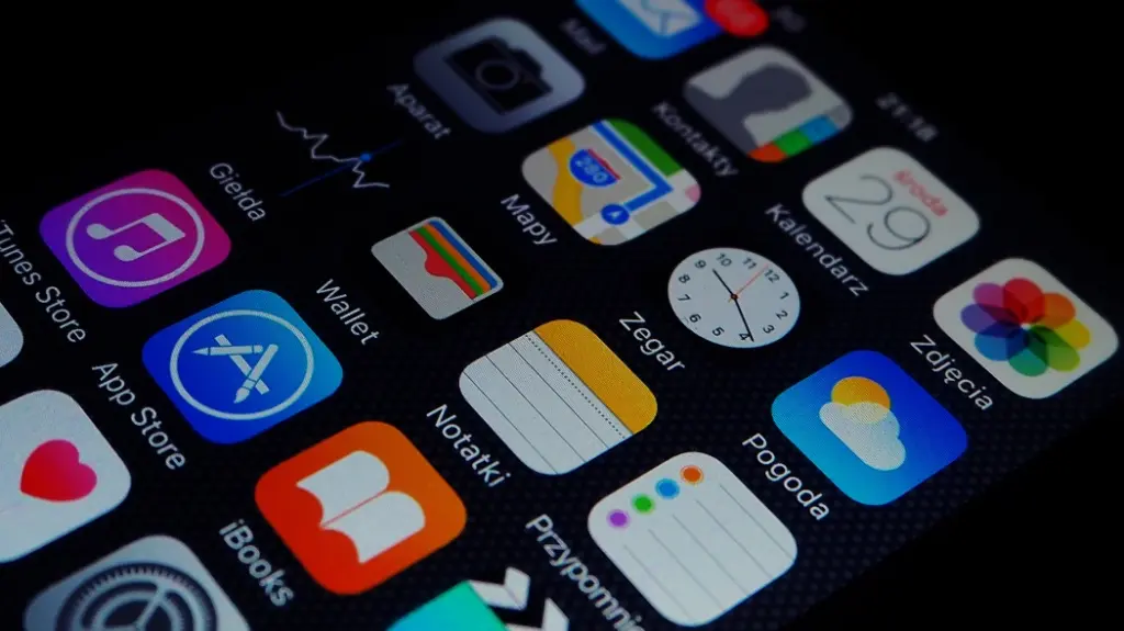 Aplikasi chatbot WhatsApp